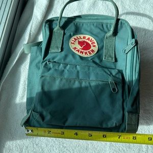 Fjall raven mini backpack